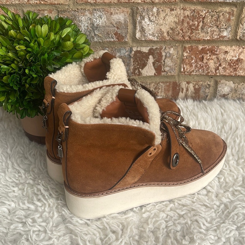 Coach Urban Hiker Suede Shearling Boots Size 10 - Picture 4 of 15